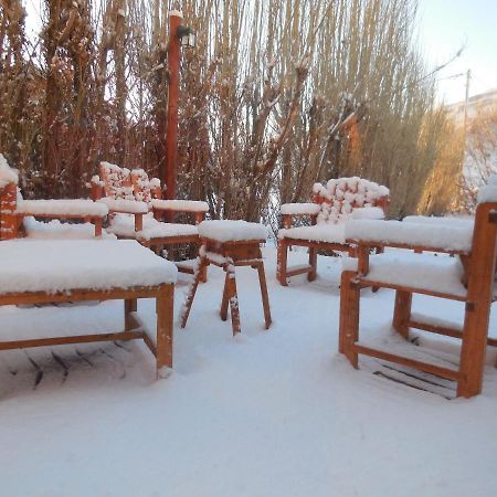 Hosteria Roblesur El Calafate Exterior foto