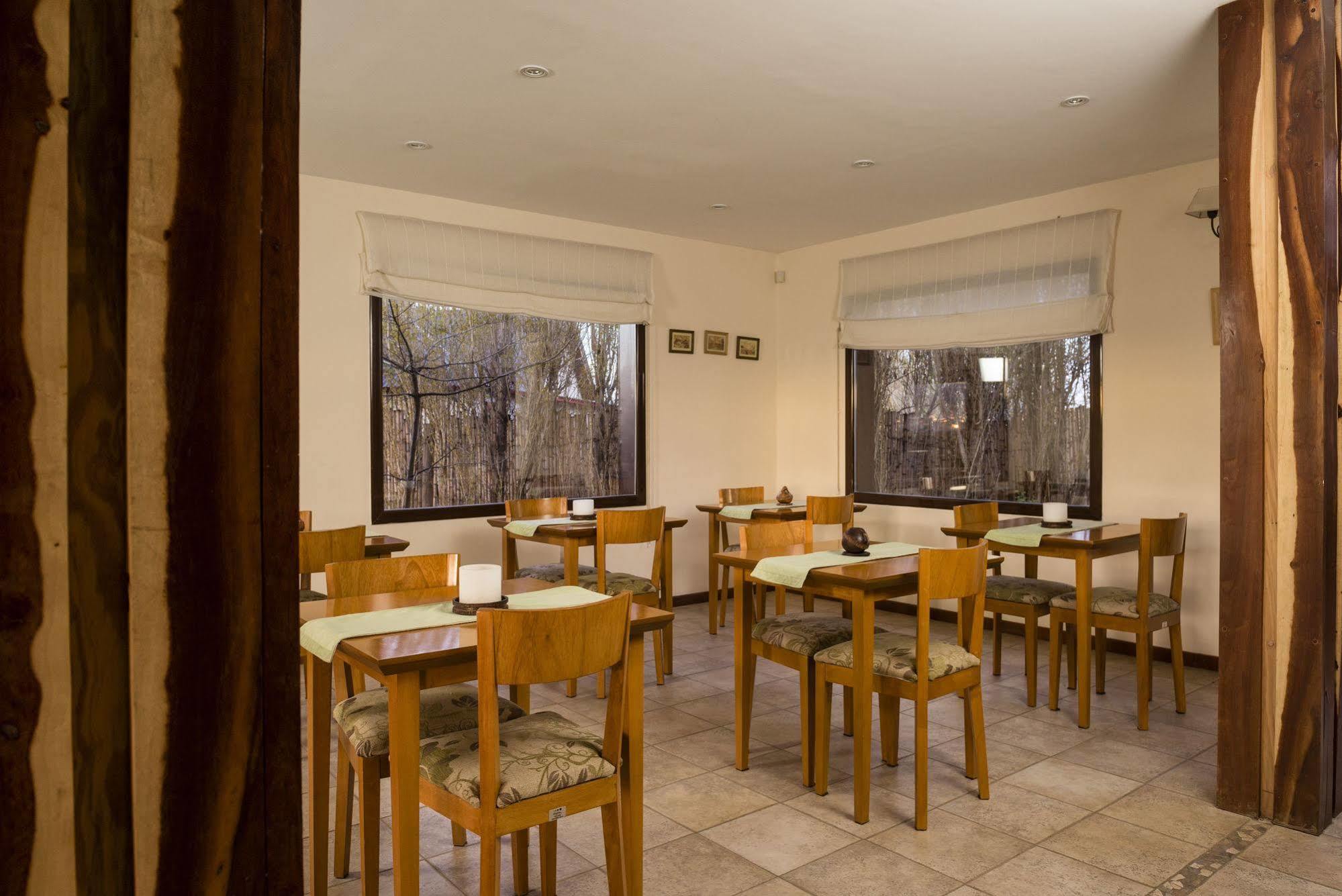Hosteria Roblesur El Calafate Exterior foto